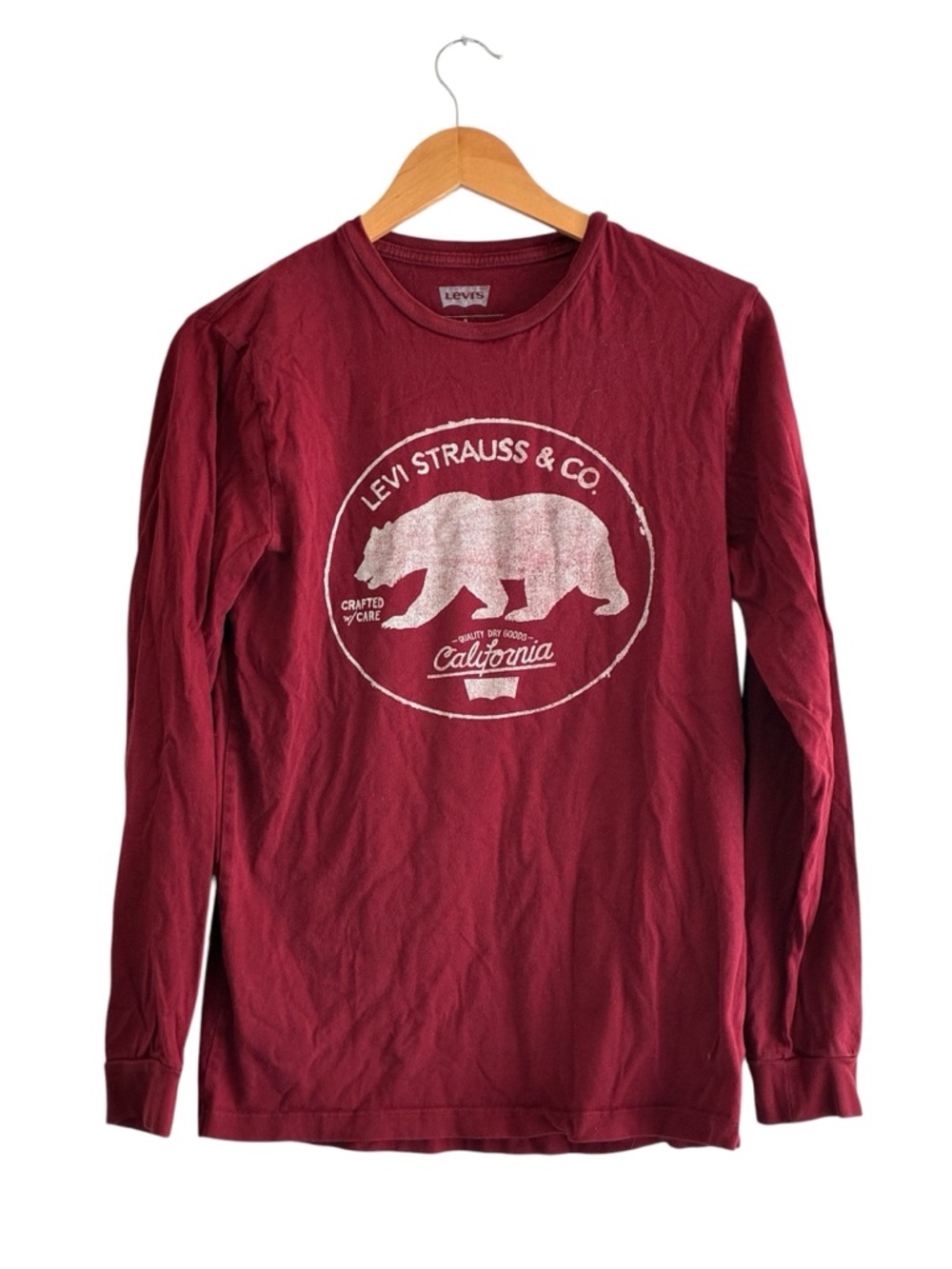 Levi’s | Red crew neck California long sleeve printed graphic cotton tee shirt